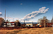 Living with volcanoes (Shiveluch erupting)