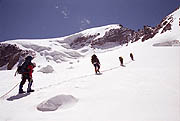 Ascent to the Frunze Pass, Mt Elbrus